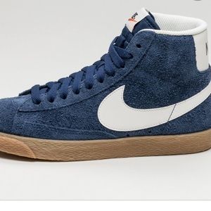 Nike Women’s high top blazer sneakers